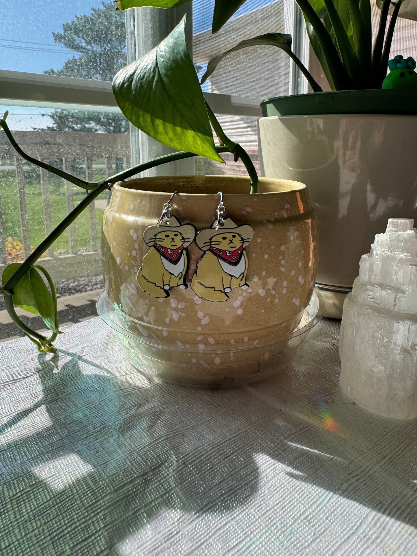 Meowdy Earrings